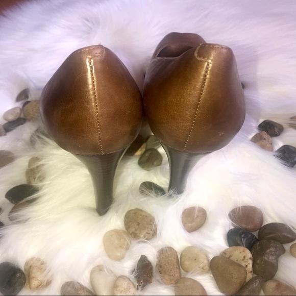 Nine West ‘Francisco’ Peep Toe Heels - Picture 5 of 8